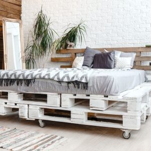 Кровать из поддонов №11 — Кровати из поддонов